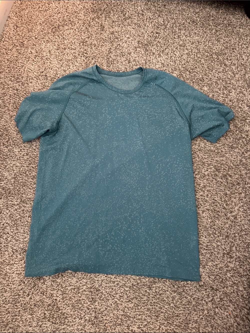 lululemon athletica Teal Speckled Men's Short Sleeve Shirt